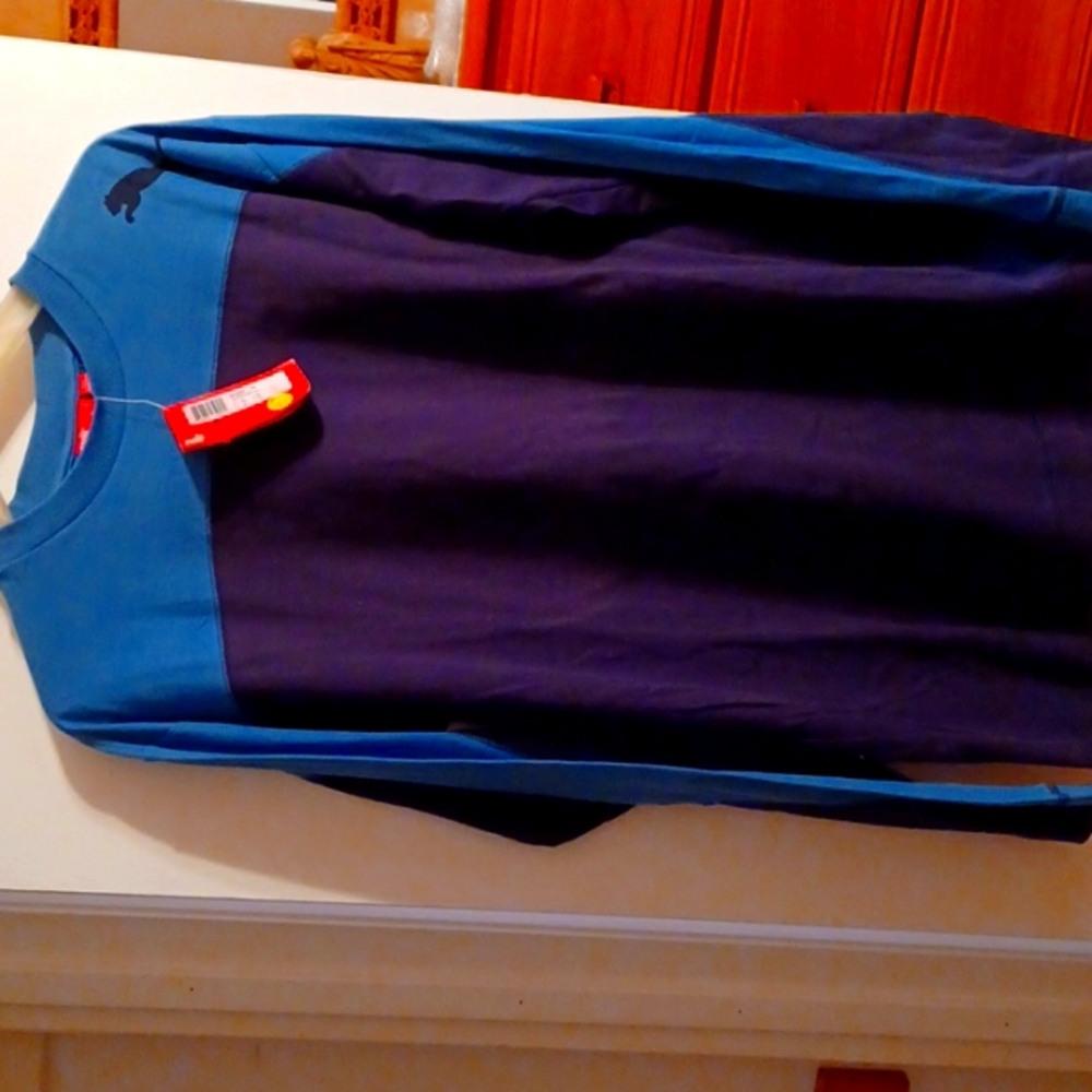 PUMA  LS 2 tone tee. Men's XL. navy and bright cobalt